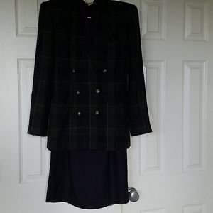 Size 6 Suit and blouse